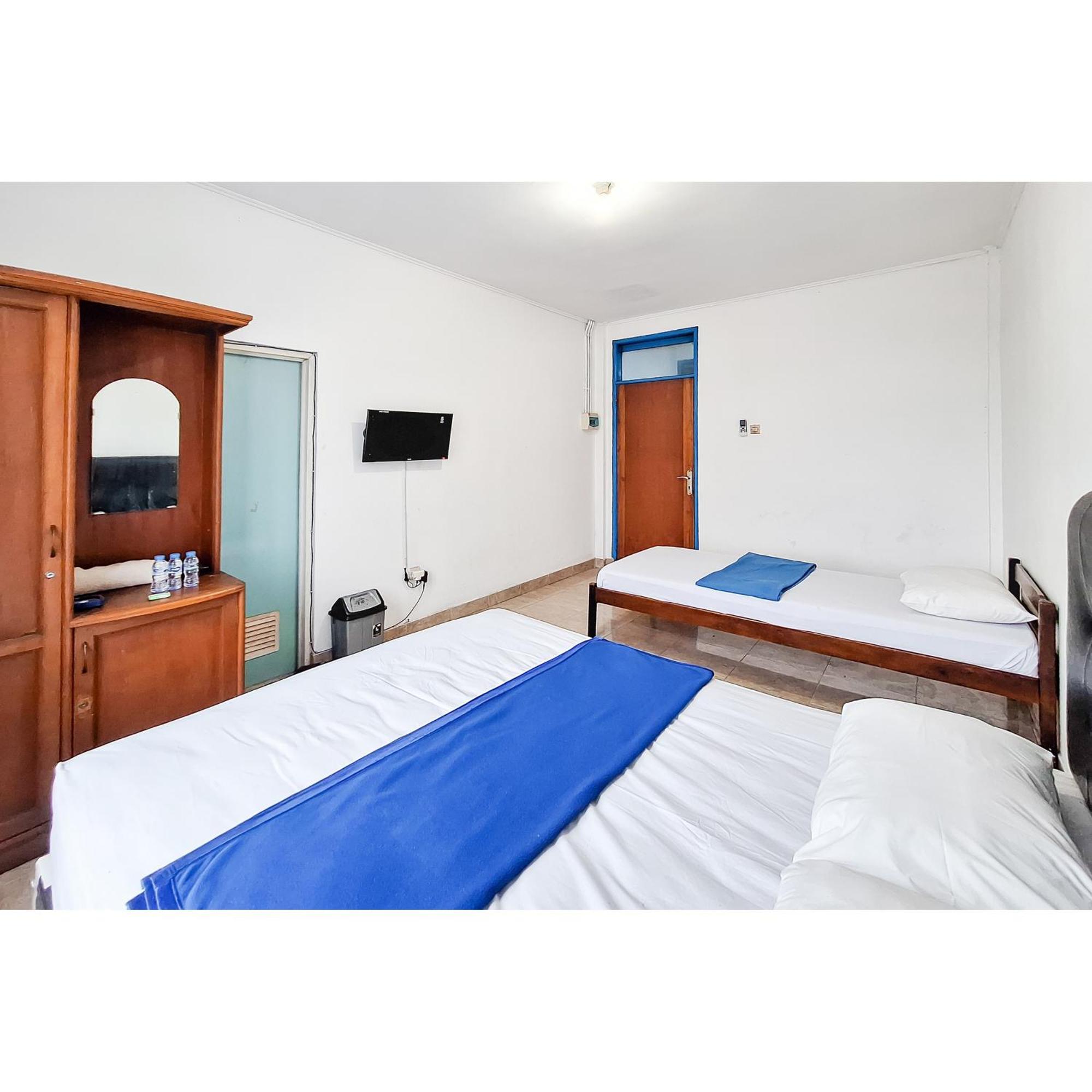 Wisma Pkbi Jabar Mitra Reddoorz Bandung Exterior photo